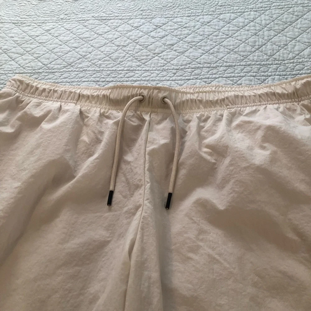 Nike windbreaker joggers. Women’s size XL.